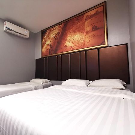Zenz Hotel Kulai Eksteriør billede