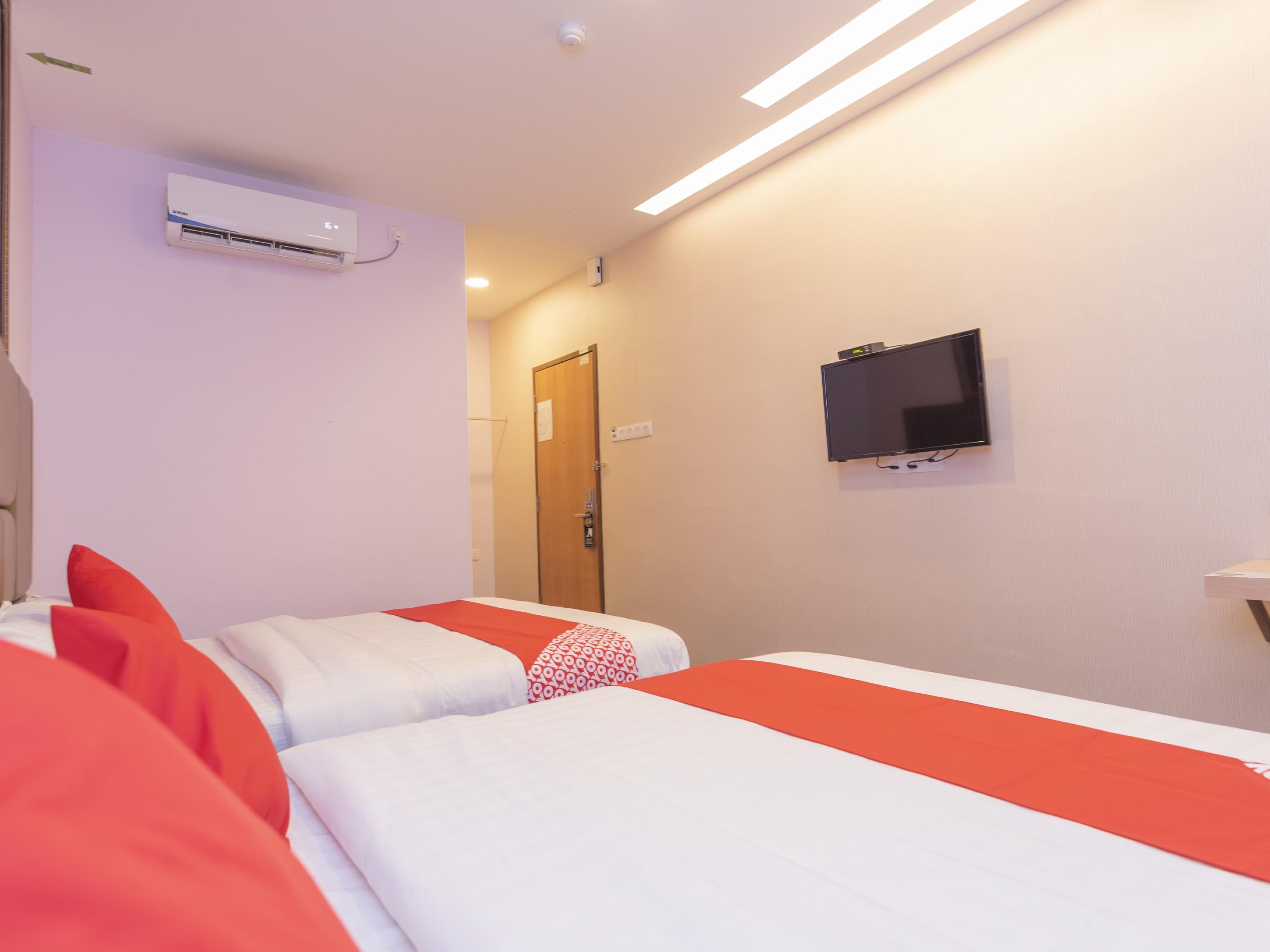 Zenz Hotel Kulai Eksteriør billede