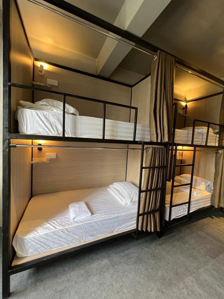 Zenz Hotel Kulai Eksteriør billede