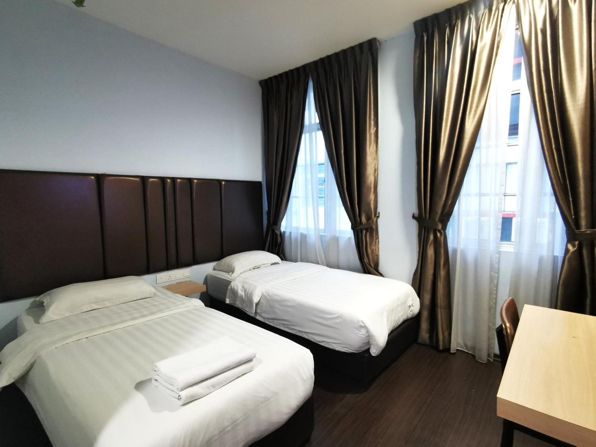 Zenz Hotel Kulai Eksteriør billede