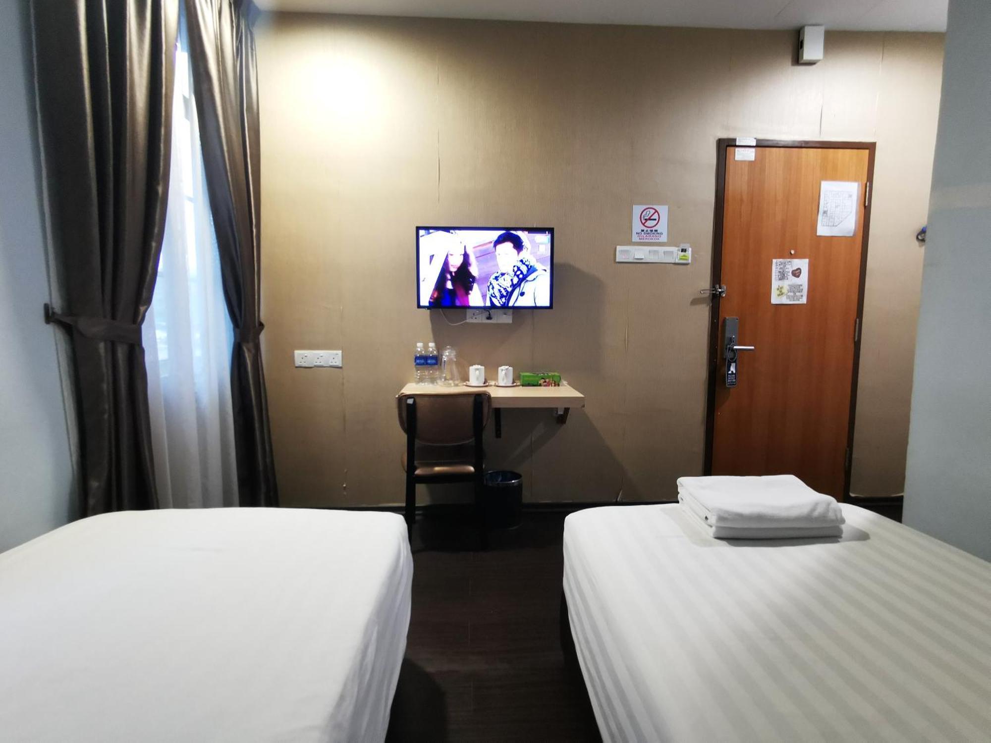 Zenz Hotel Kulai Eksteriør billede