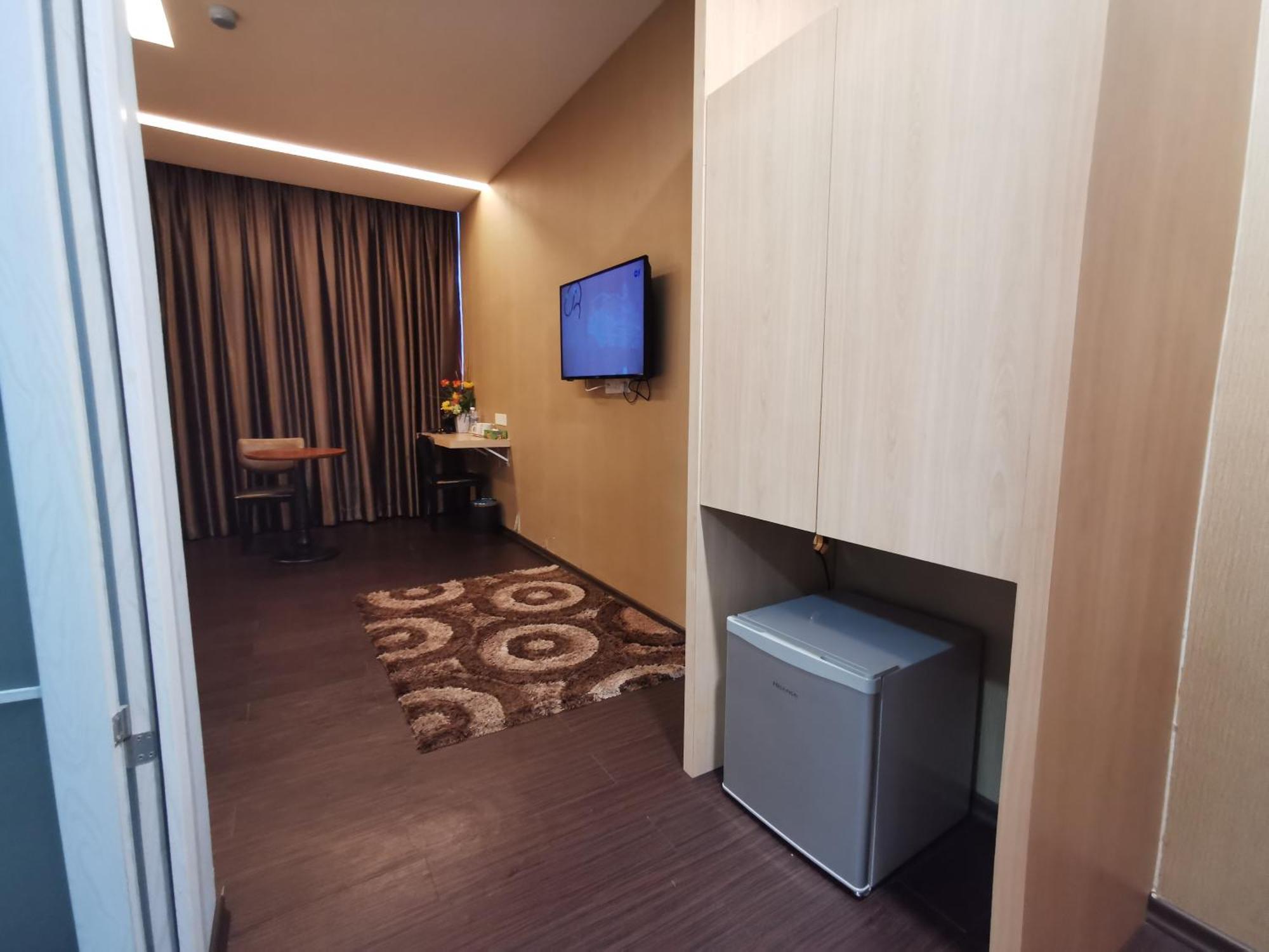 Zenz Hotel Kulai Eksteriør billede